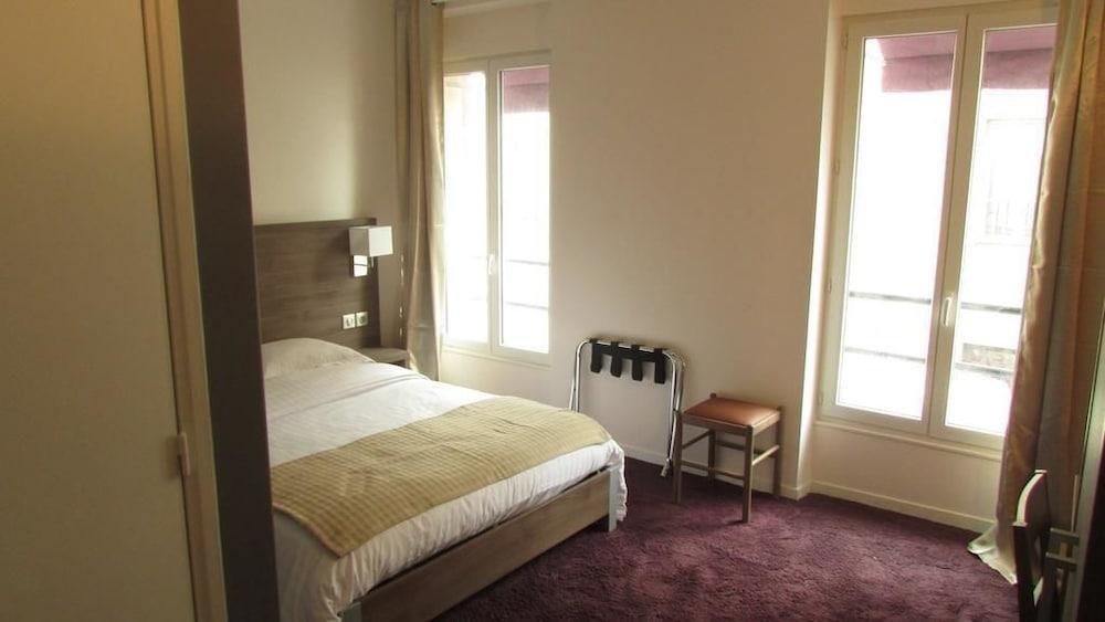 Hotel la Perle Montparnasse Paris Bagian luar foto