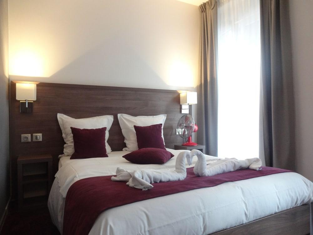 Hotel la Perle Montparnasse Paris Bagian luar foto